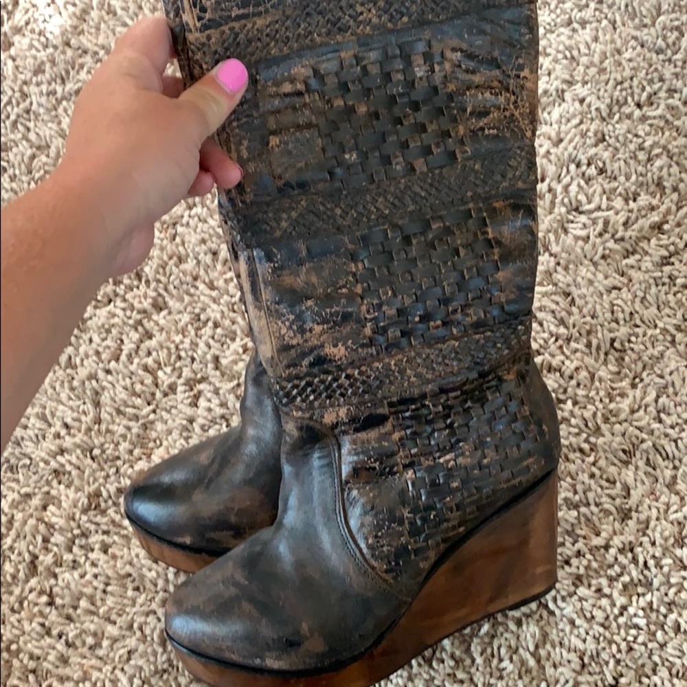 Bed/Stu leather wedge boots